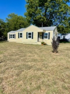 1451 Greenbrier Drive River Oaks TX 76114