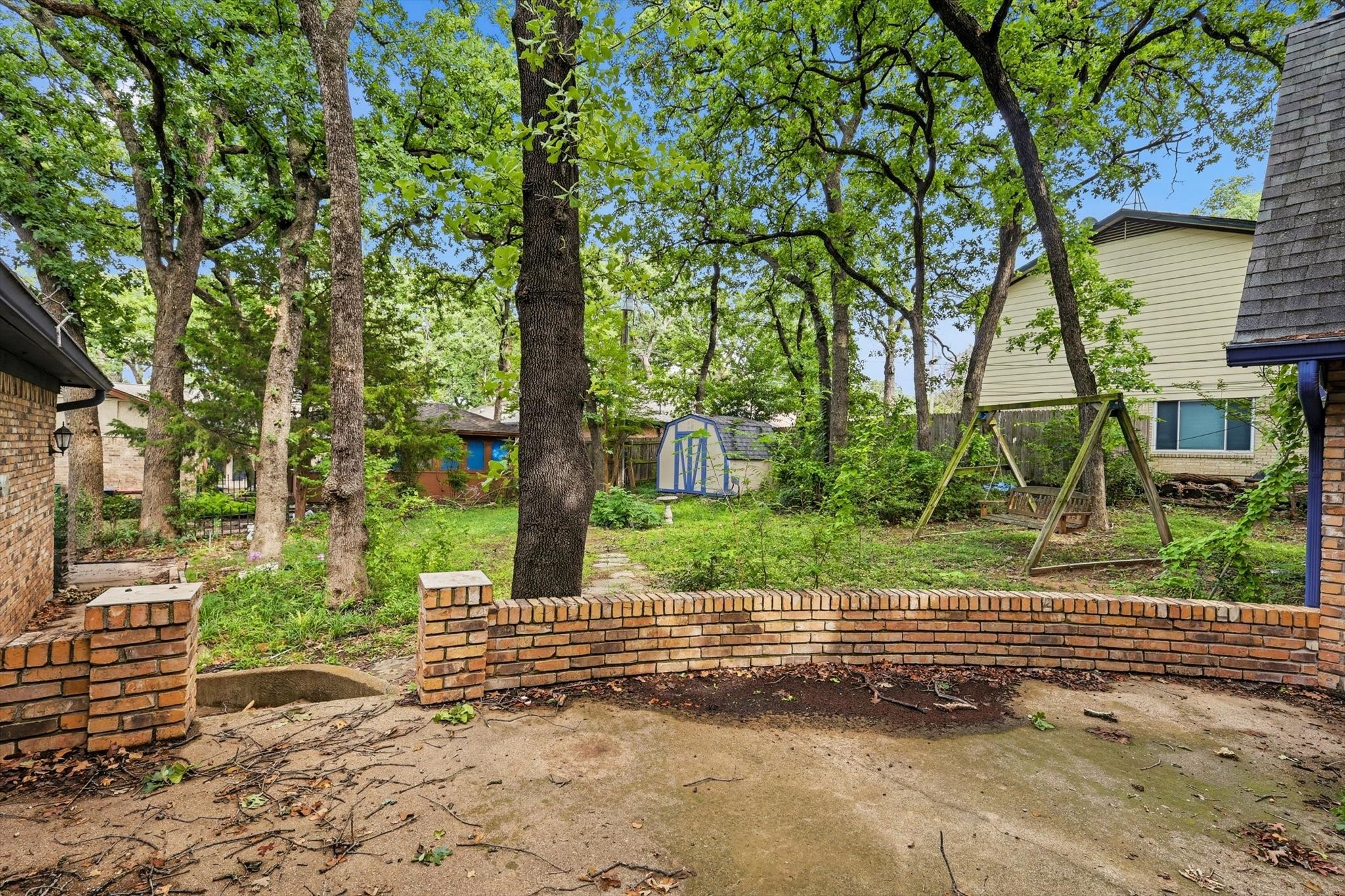 711 Tanglewood Lane Arlington TX 76012
