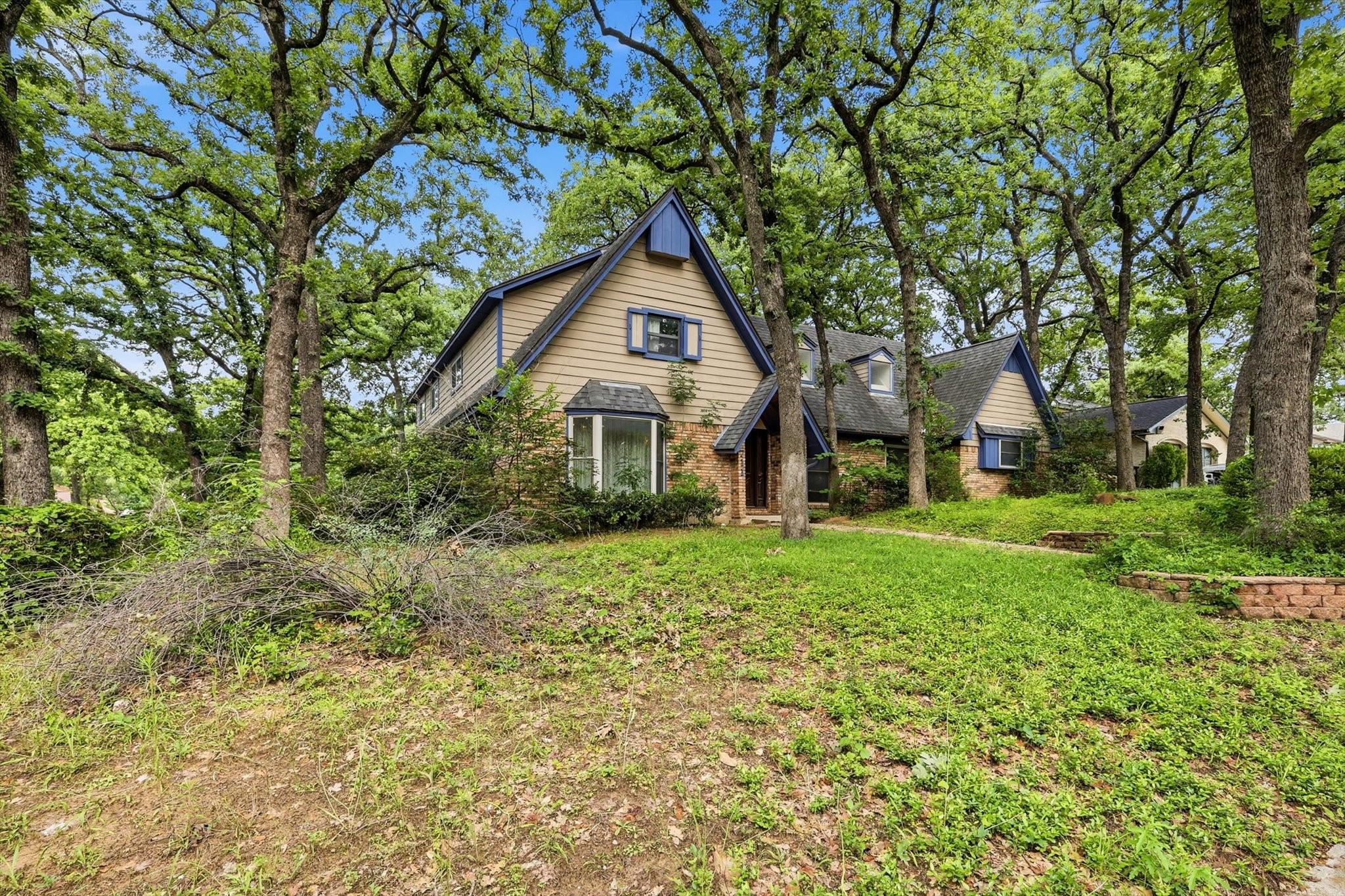 711 Tanglewood Lane Arlington TX 76012