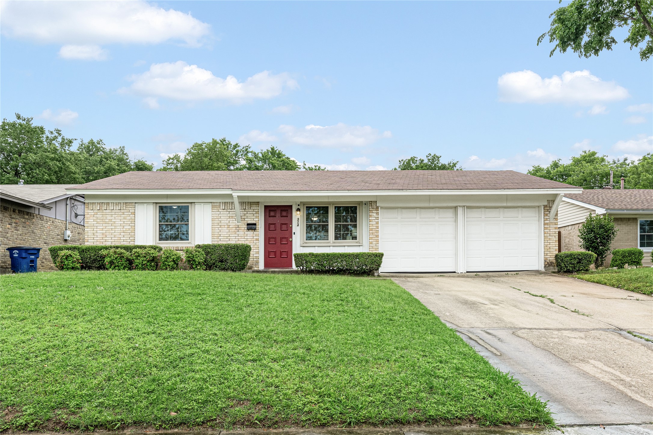 324 Kirnwood Drive Dallas TX 75232