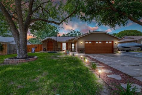 1300 Mercedes Street Benbrook TX 76126