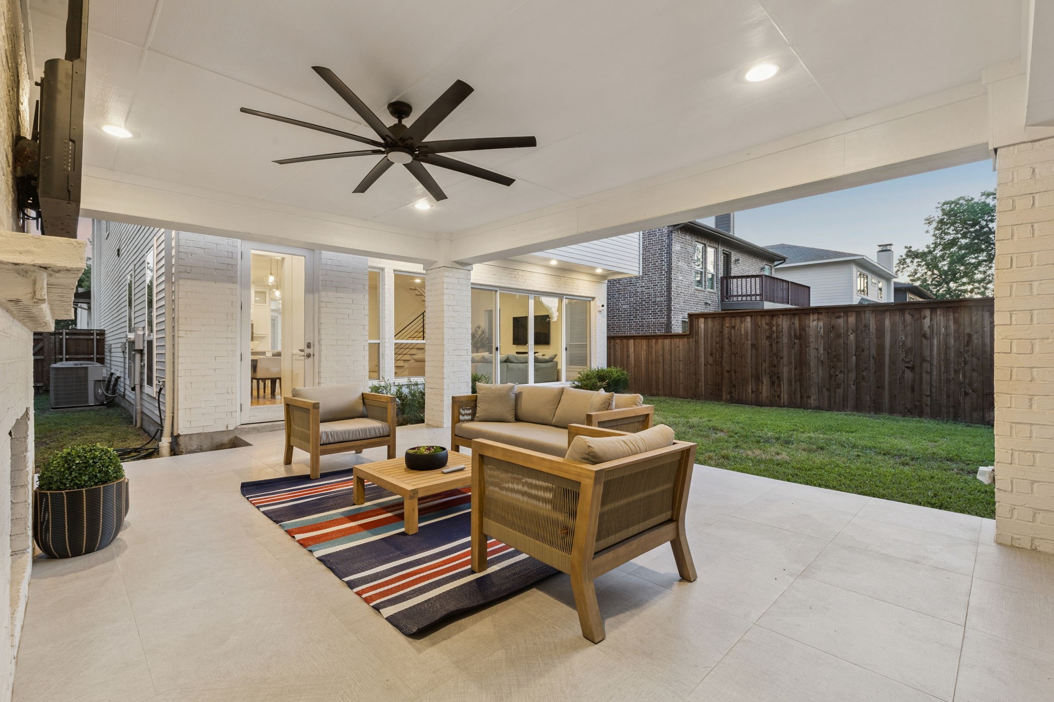 5639 Miller Avenue Dallas TX 75206