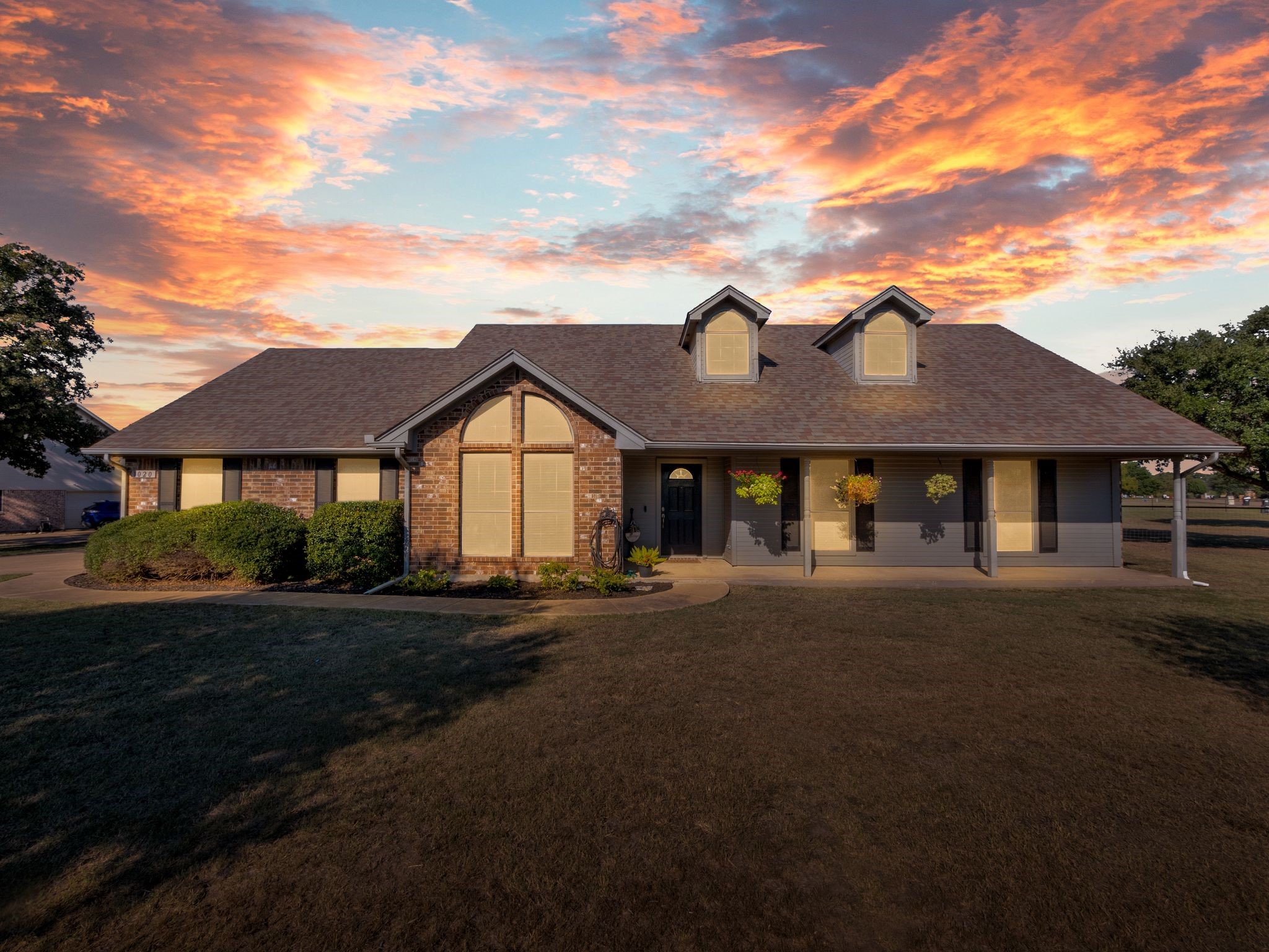 1020 Oak Hollow Lane Seagoville TX 75159