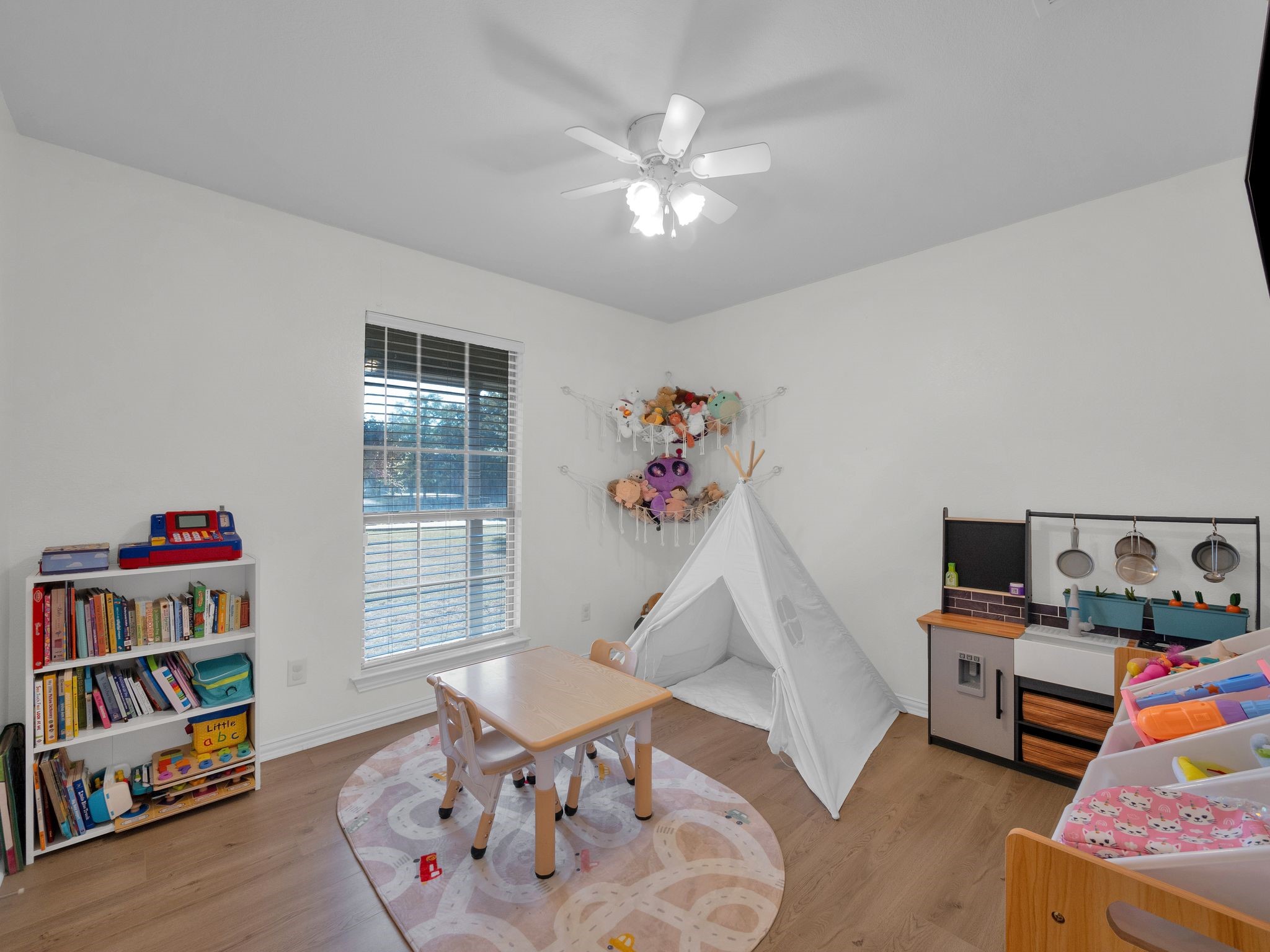 1020 Oak Hollow Lane Seagoville TX 75159