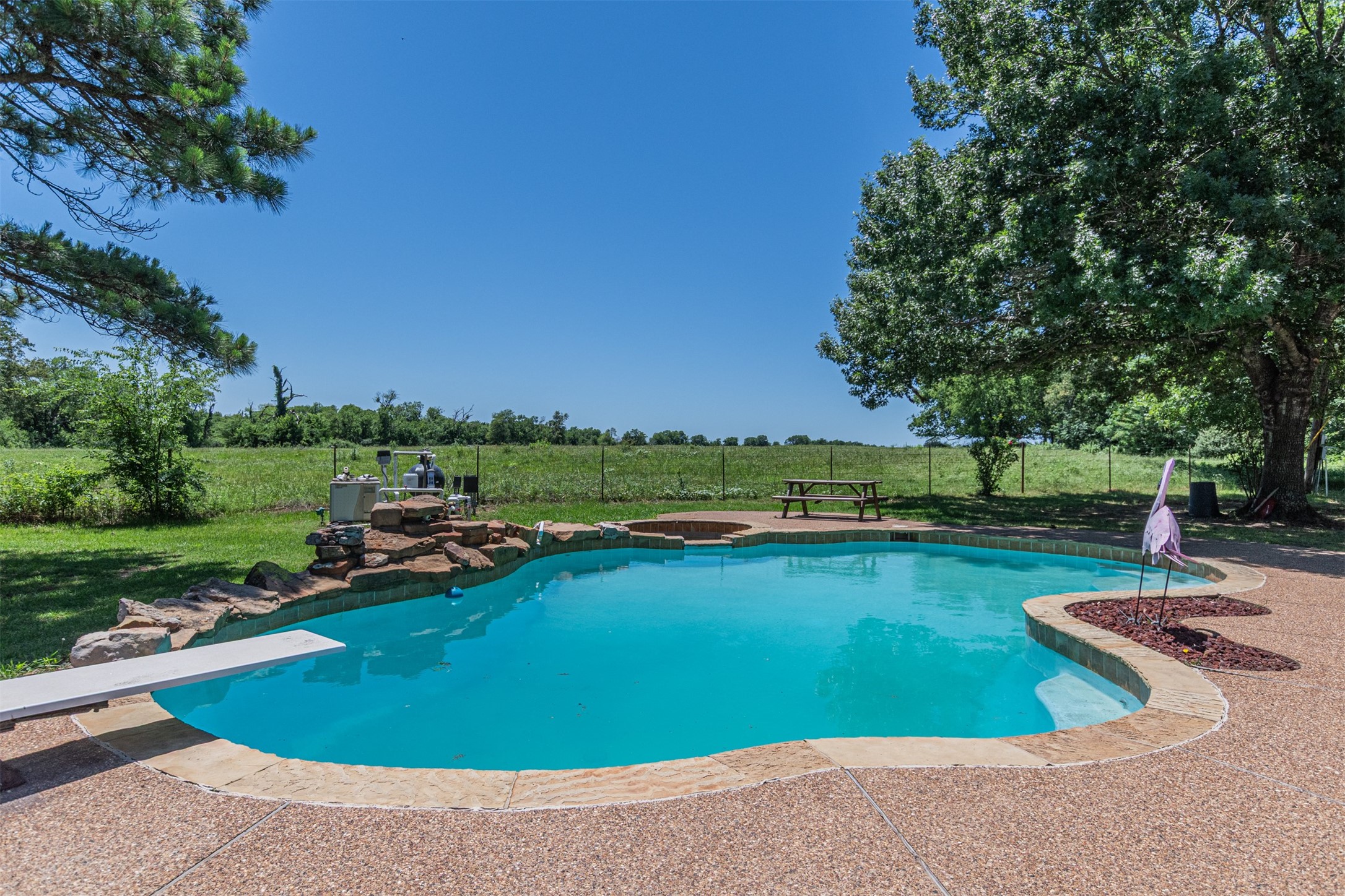 1147 Vz County Road 3417 Wills Point TX 75169