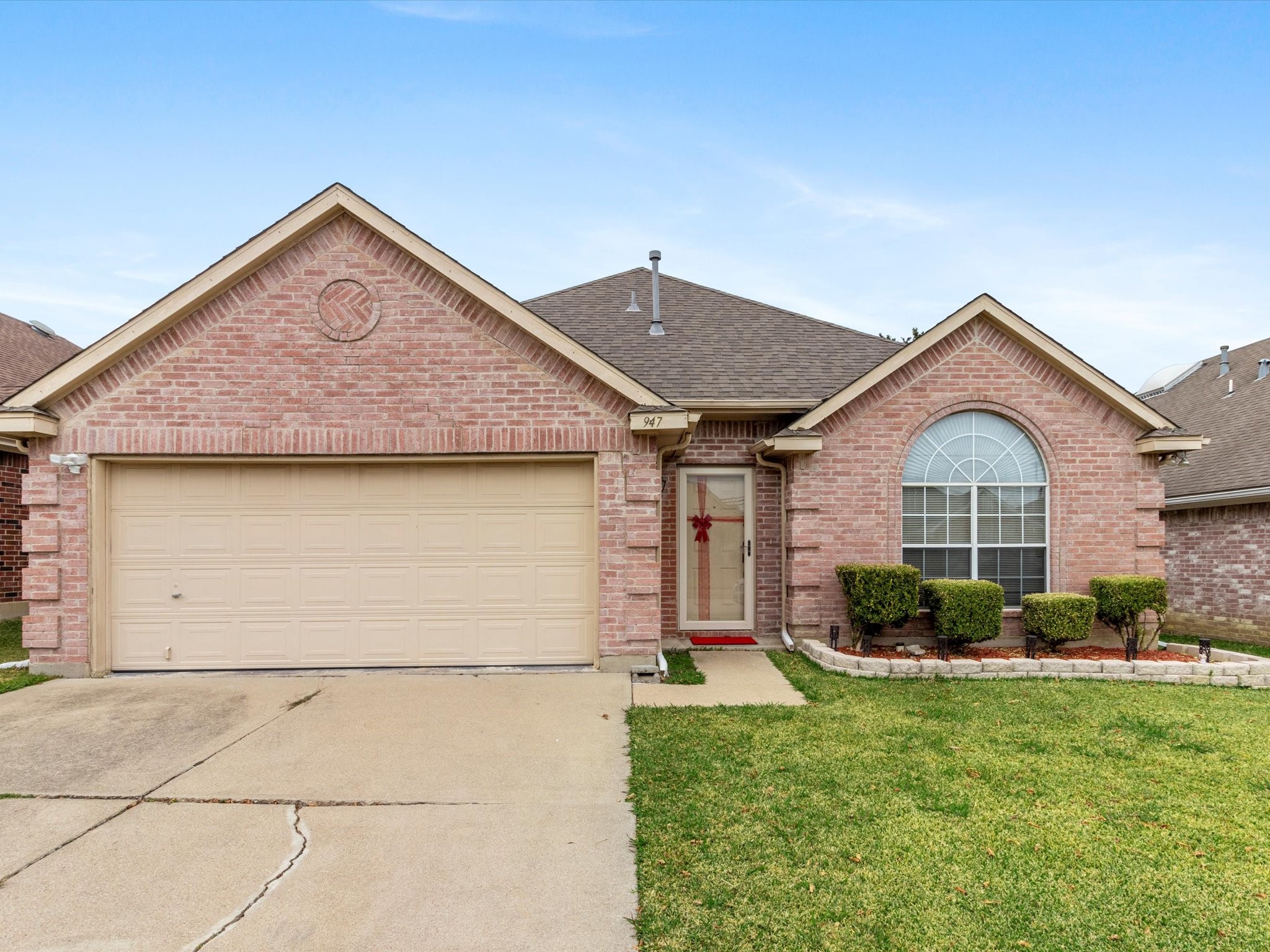947 Blossomwood Court Arlington TX 76017