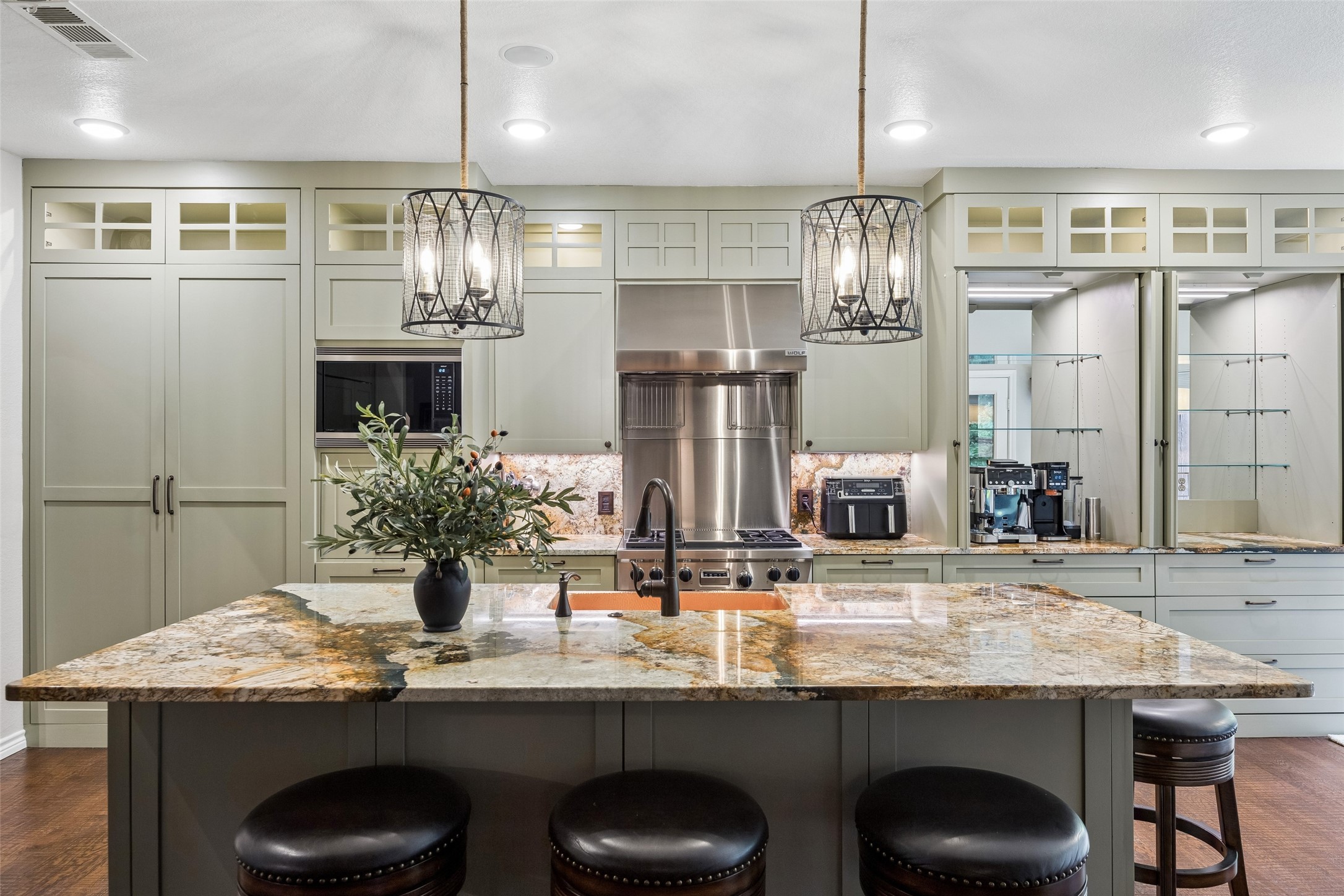 2106 Castle View Road Mansfield TX 76063