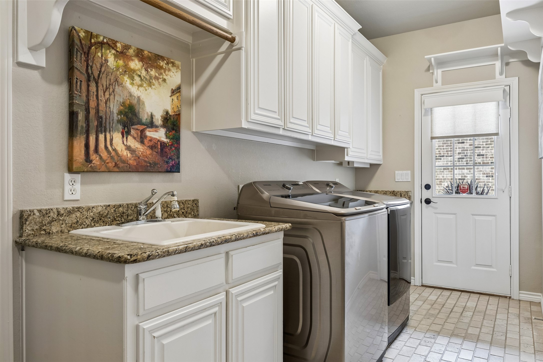 2106 Castle View Road Mansfield TX 76063