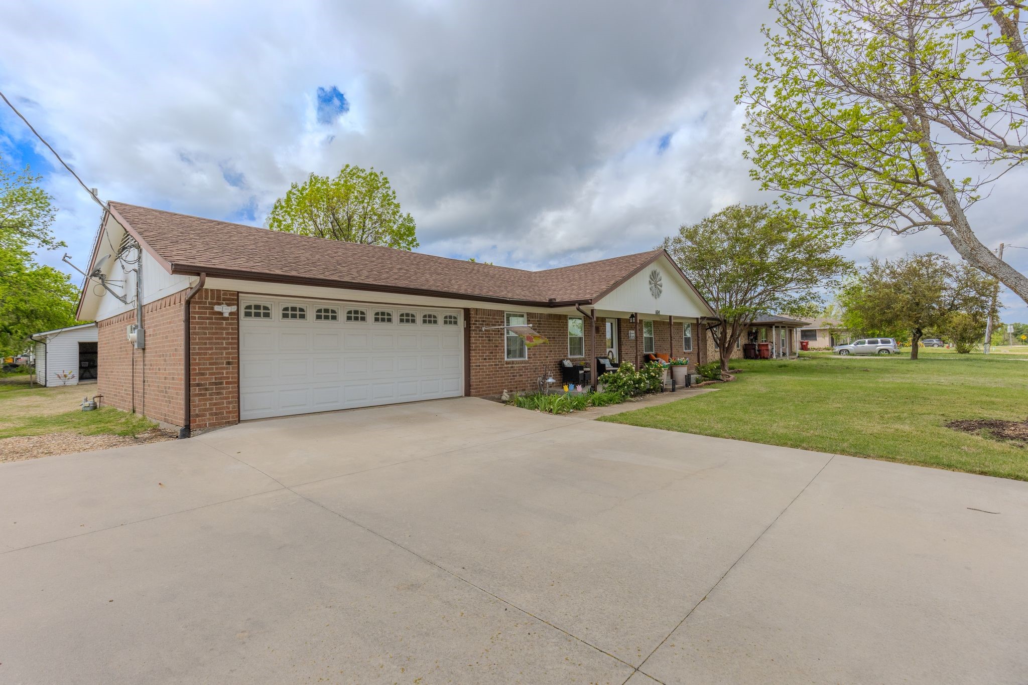 604 E Fm 272 Celeste TX 75423
