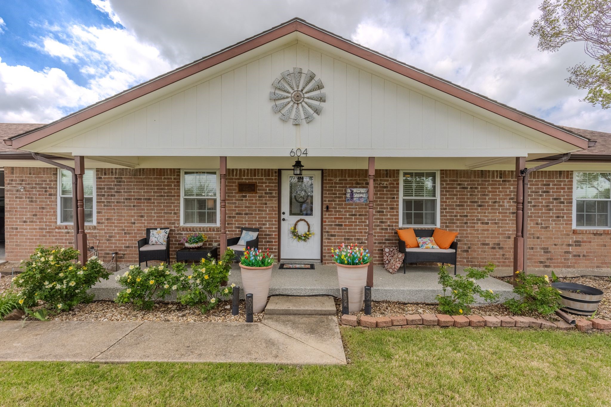 604 E Fm 272 Celeste TX 75423