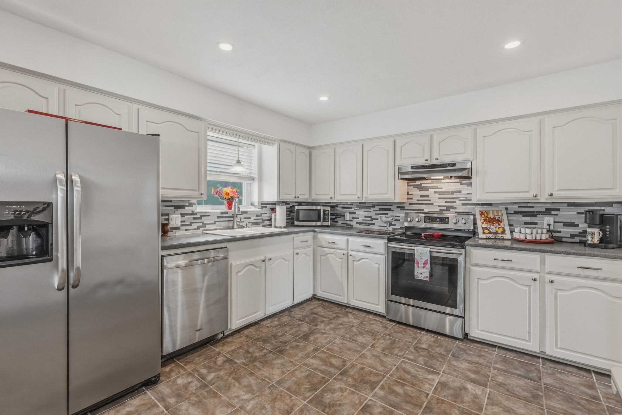 604 E Fm 272 Celeste TX 75423