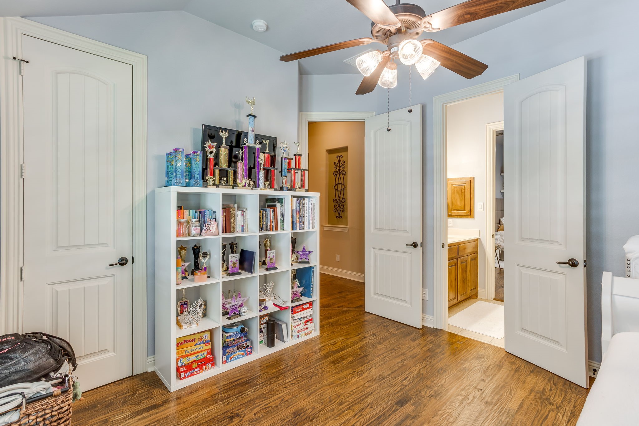 2017 Ironside Drive Lewisville TX 75056