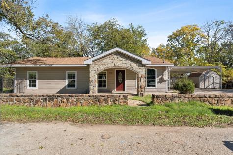 712 N Pendell Avenue Cleburne TX 76033