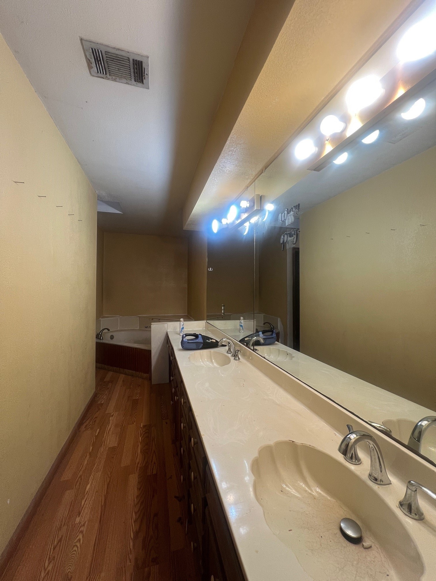 818 Inwood Drive Mckinney TX 75069