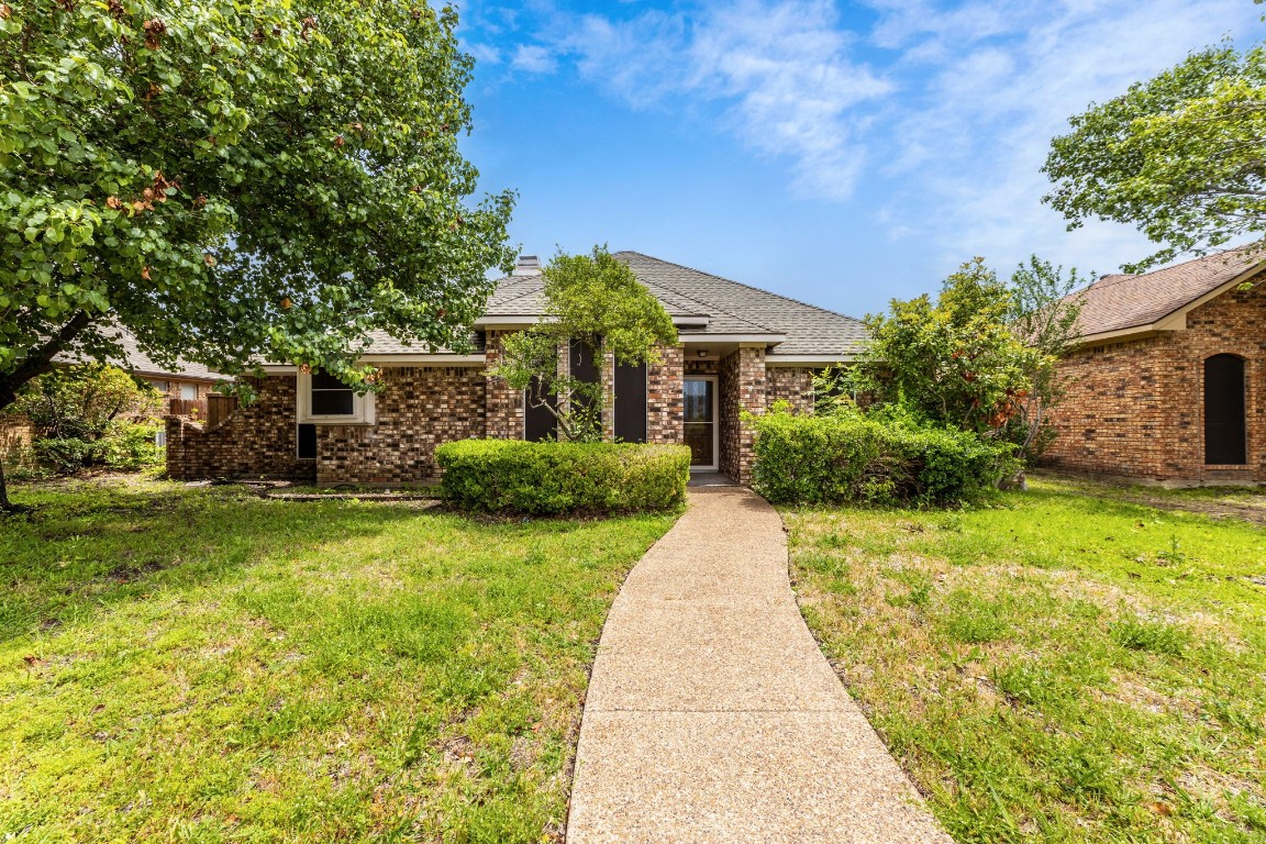 406 N Winding Oaks Drive Wylie TX 75098