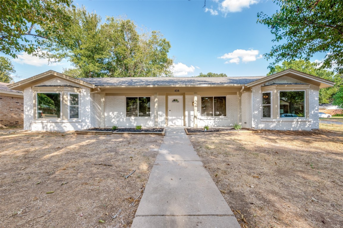 416 Moore Creek Road Hurst TX 76053