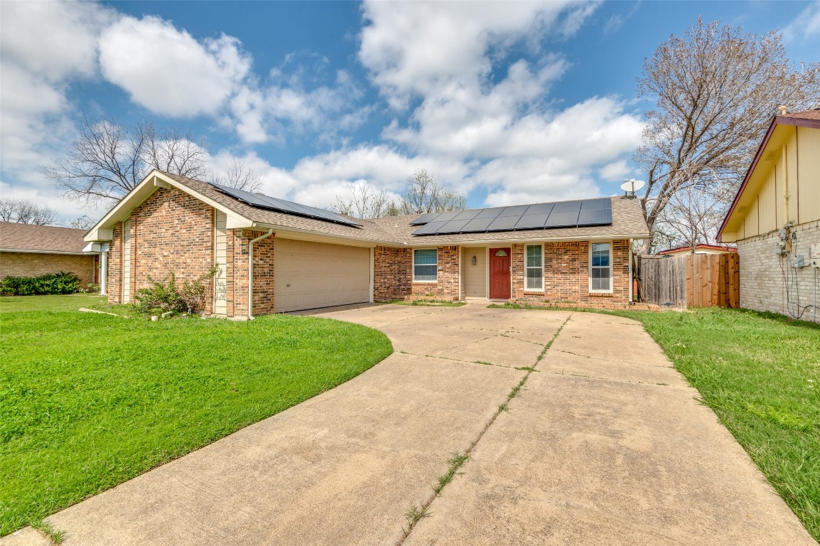 422 Oak Ridge Place Grand Prairie TX 75052