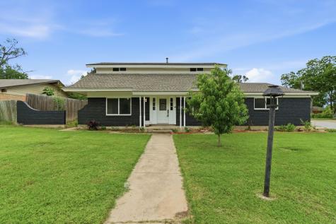 1900 Charleston Drive Bedford TX 76022