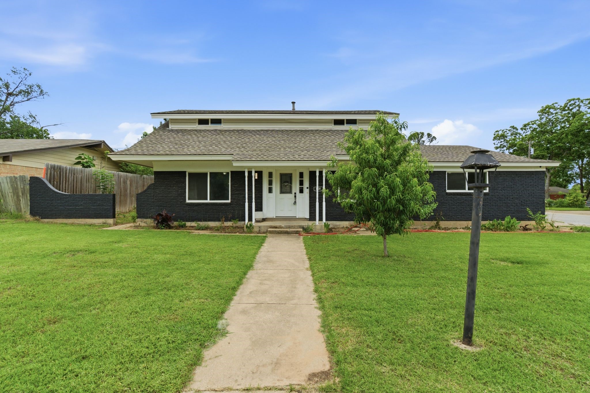 1900 Charleston Drive Bedford TX 76022