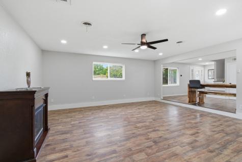 1900 Charleston Drive Bedford TX 76022