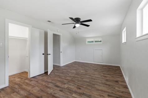 1900 Charleston Drive Bedford TX 76022