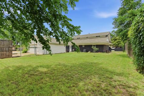 1900 Charleston Drive Bedford TX 76022