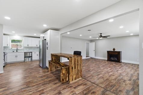 1900 Charleston Drive Bedford TX 76022