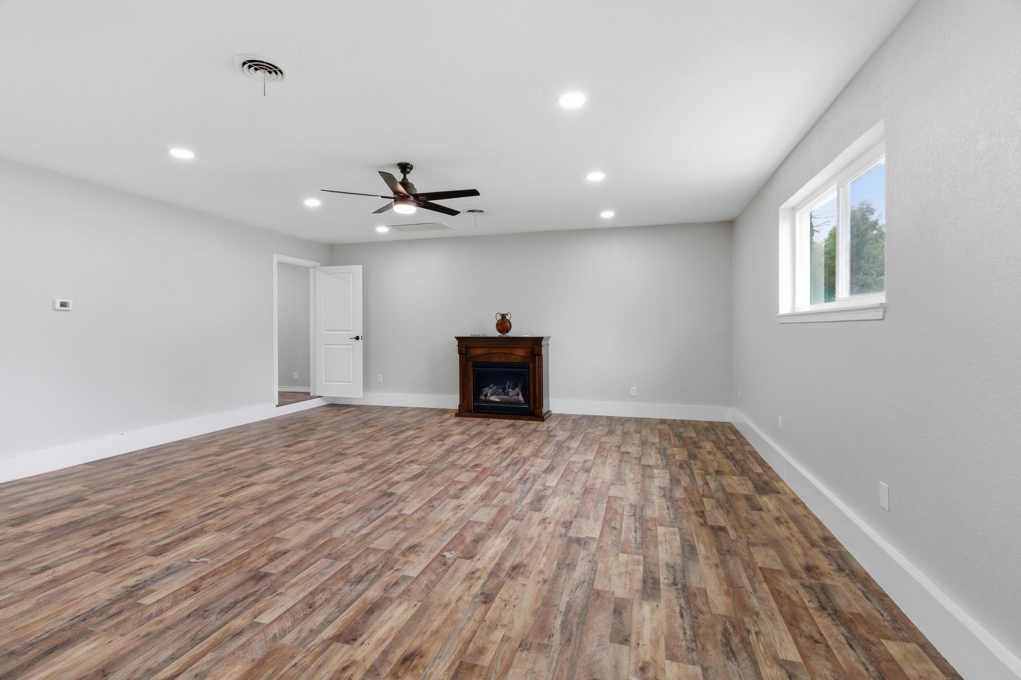 1900 Charleston Drive Bedford TX 76022