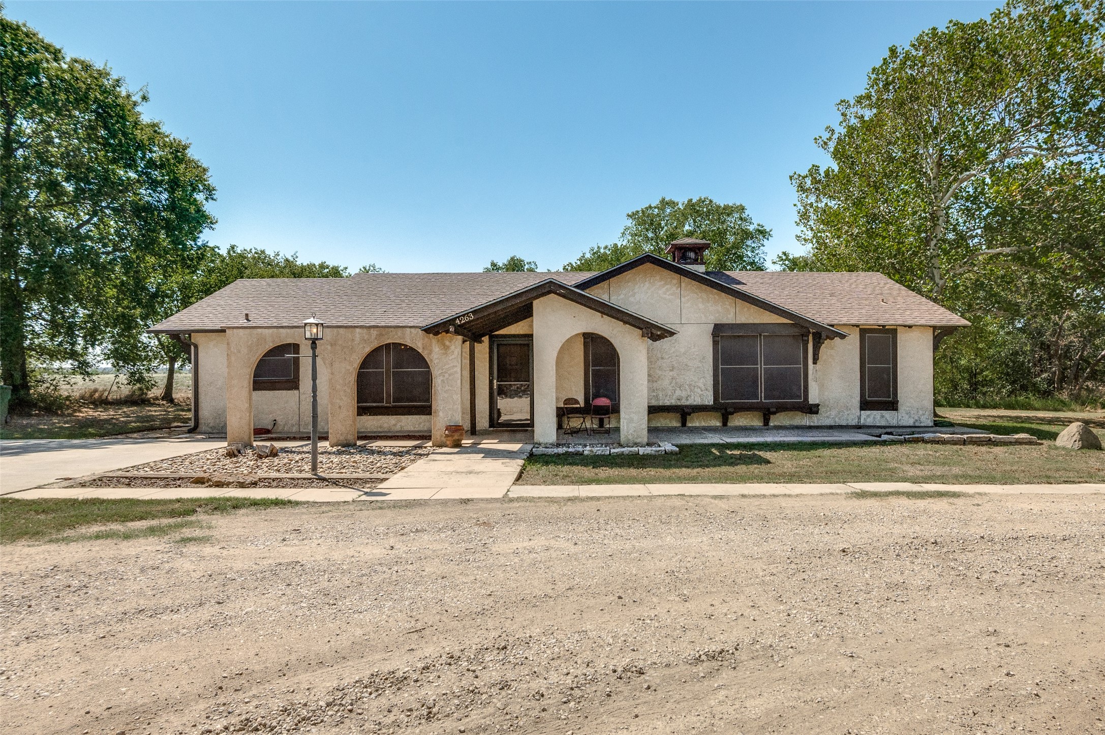 4263 Leslie Circle Ponder TX 76259