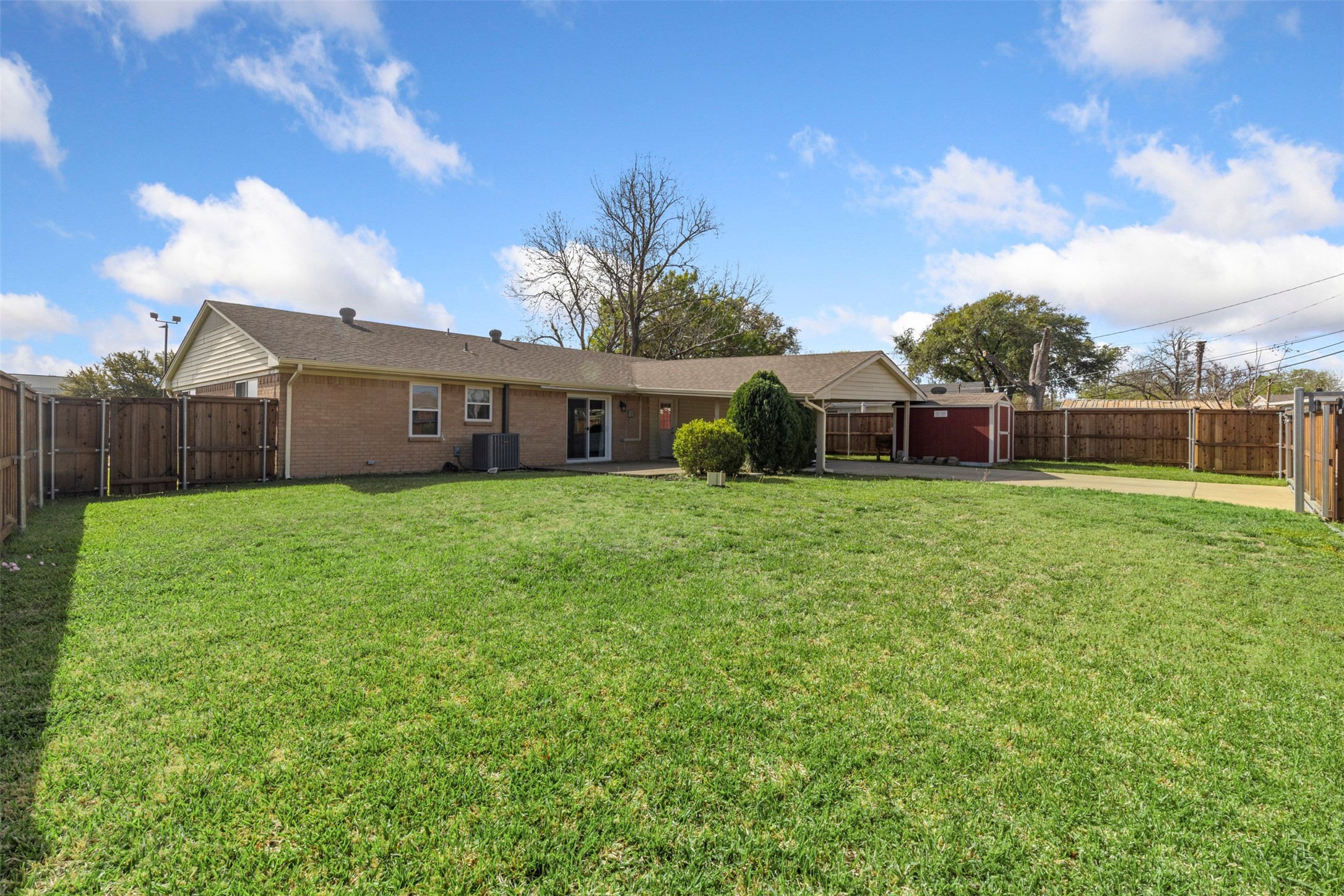 2425 Larchmont Drive Mesquite TX 75150