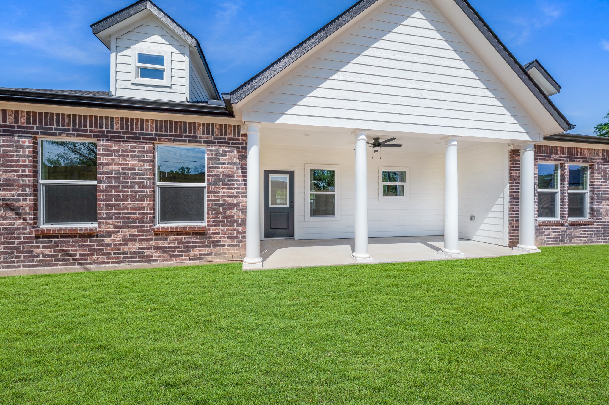 802 Jefferson Street E Sulphur Springs TX 75482