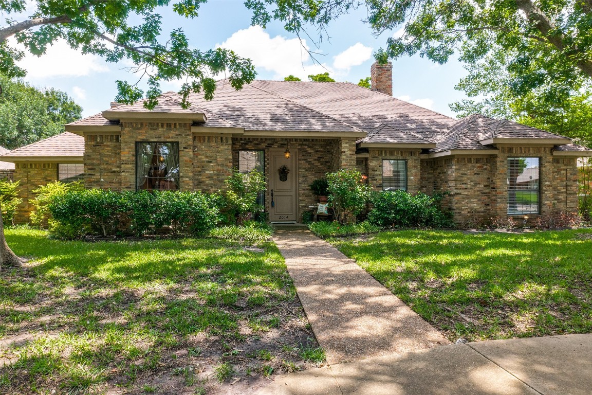2014 Diamond Oaks Drive Garland TX 75044