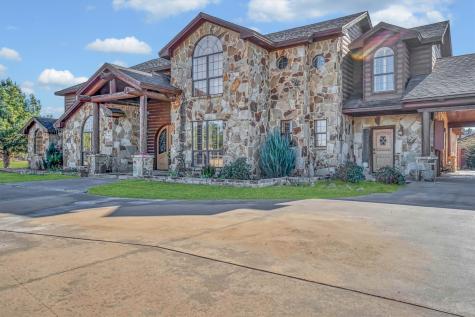 4517 Cottonwood Lane Vernon TX 76384
