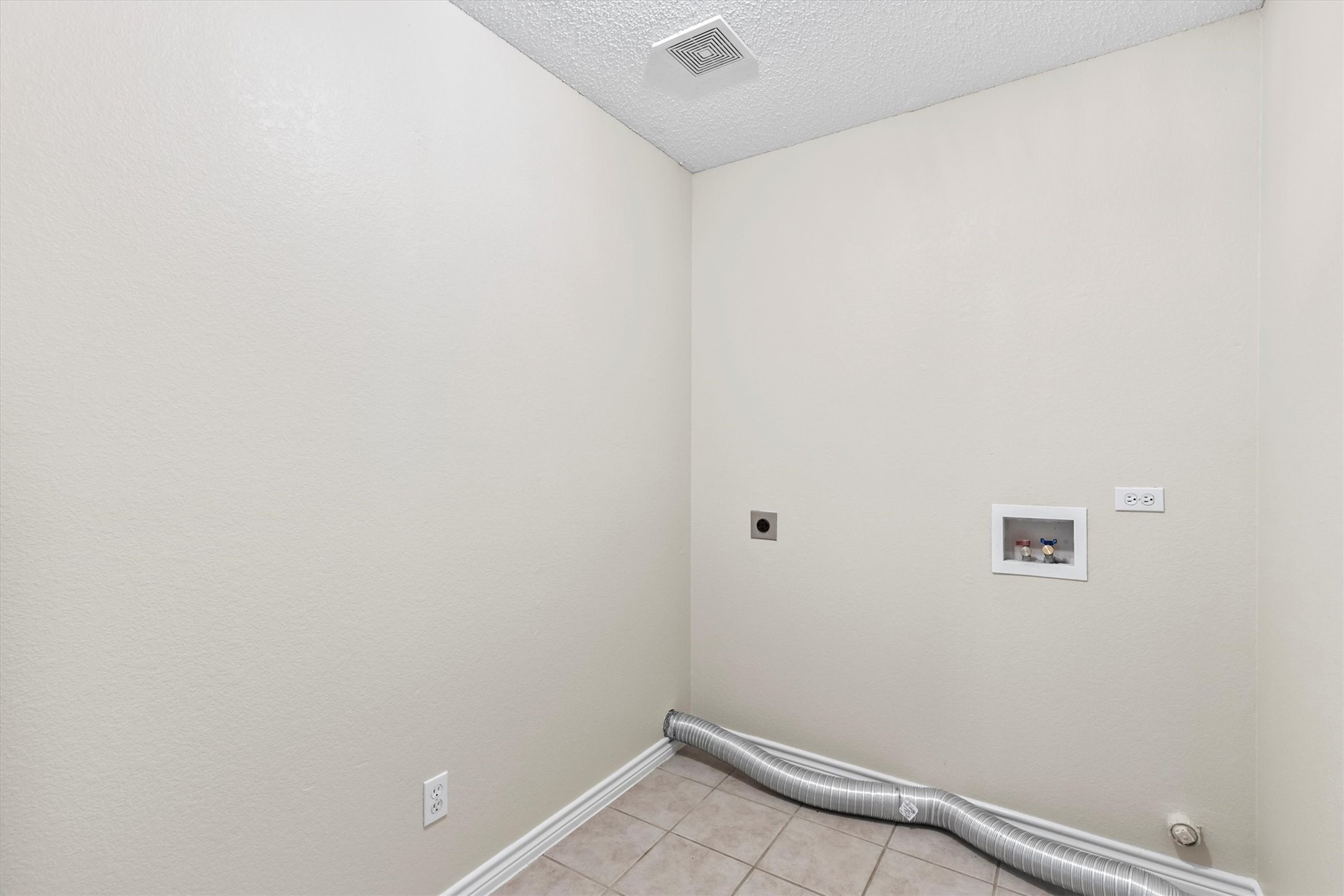 6581 Meadow Ridge Circle Nevada TX 75173