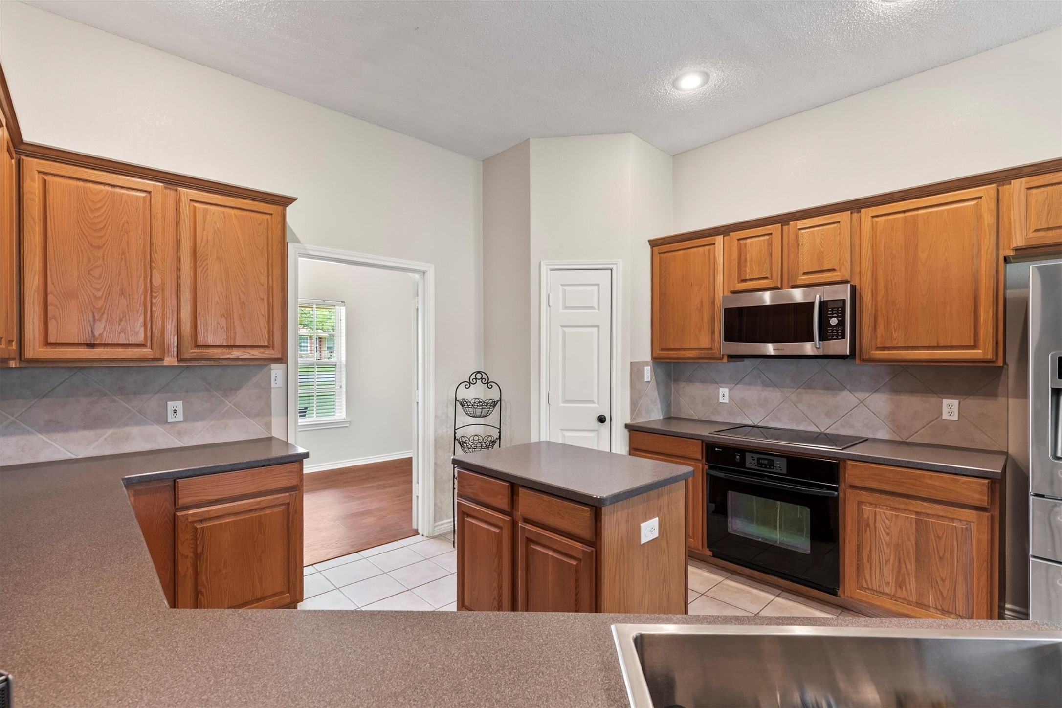 6581 Meadow Ridge Circle Nevada TX 75173
