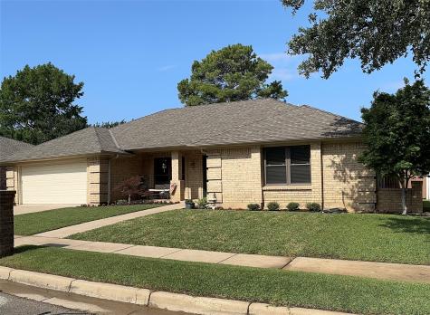 3717 Woodmont Court Bedford TX 76021
