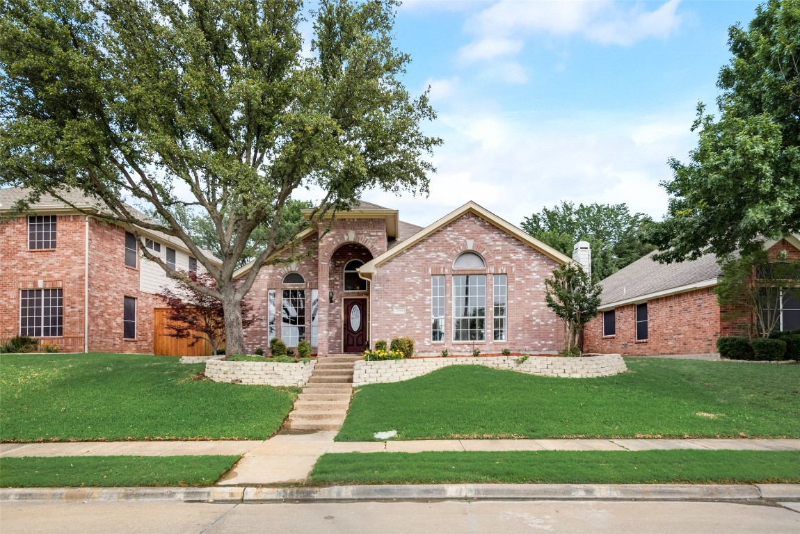 3464 Briargrove Lane Dallas TX 75287
