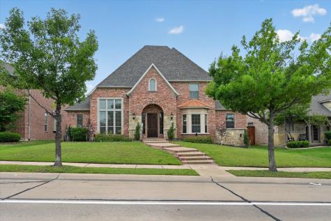 2416 Lady Of The Lake Boulevard Lewisville TX 75056