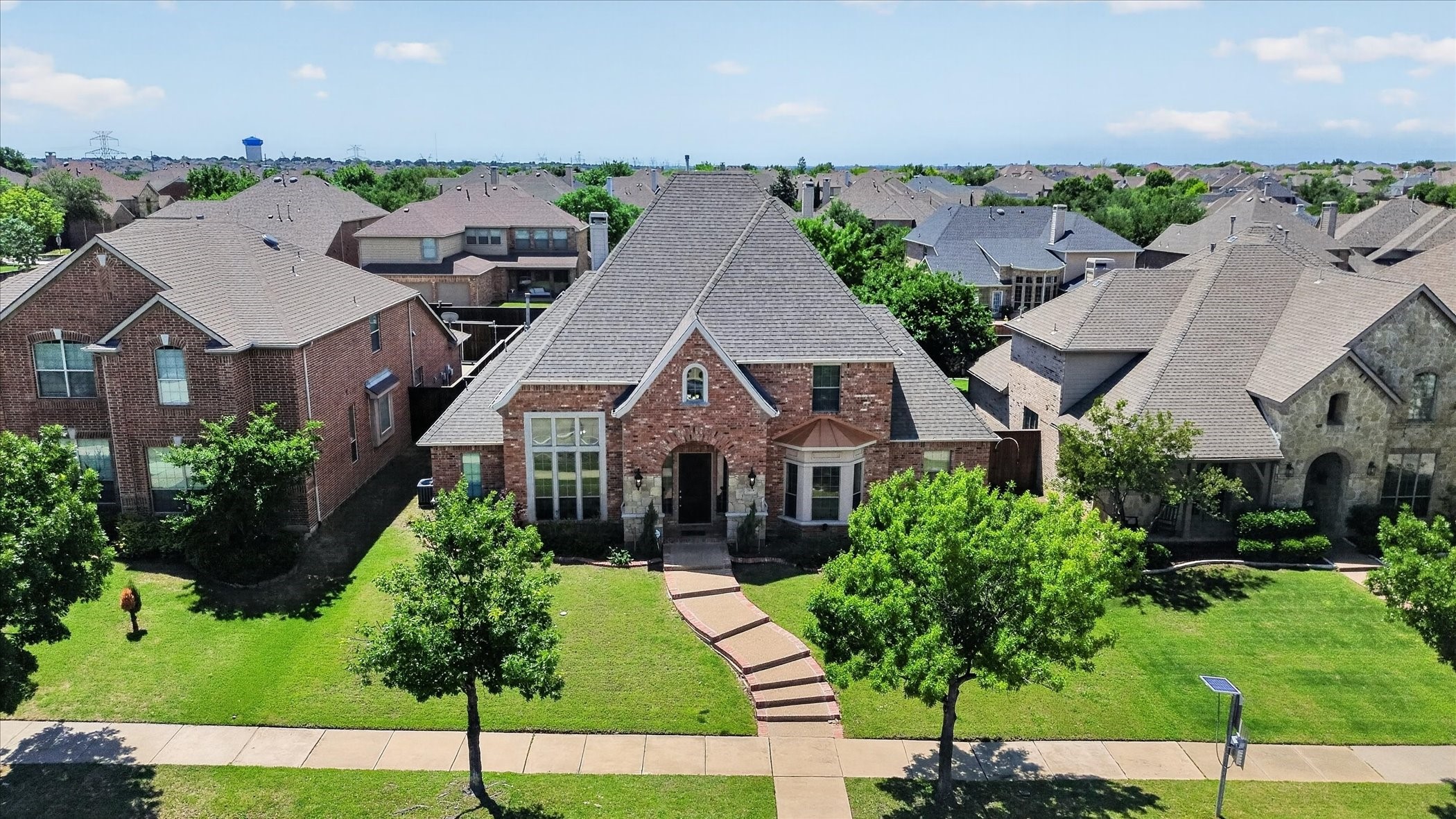 2416 Lady Of The Lake Boulevard Lewisville TX 75056