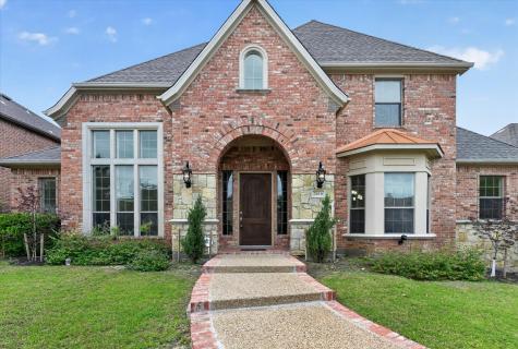 2416 Lady Of The Lake Boulevard Lewisville TX 75056