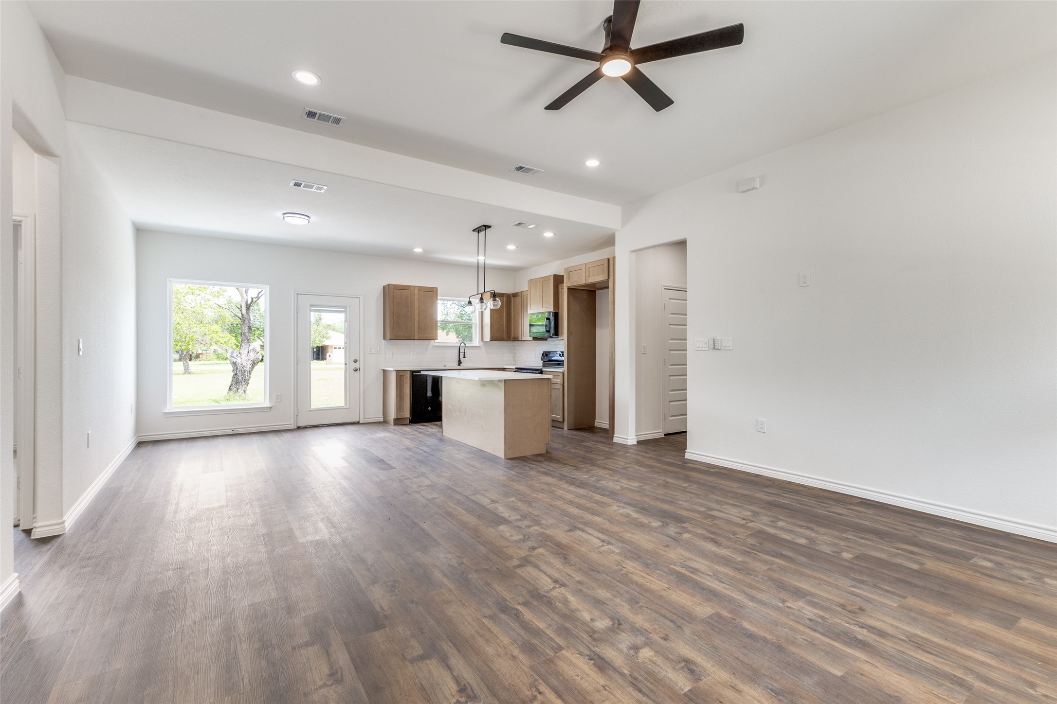 4000 Tahoe Court Granbury TX 76048