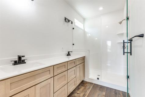 4000 Tahoe Court Granbury TX 76048