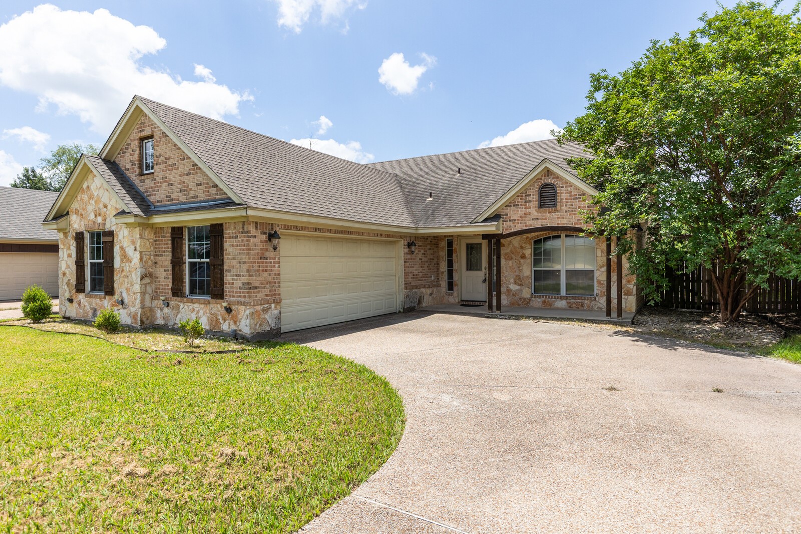 3144 Lippizan Street Robinson TX 76706