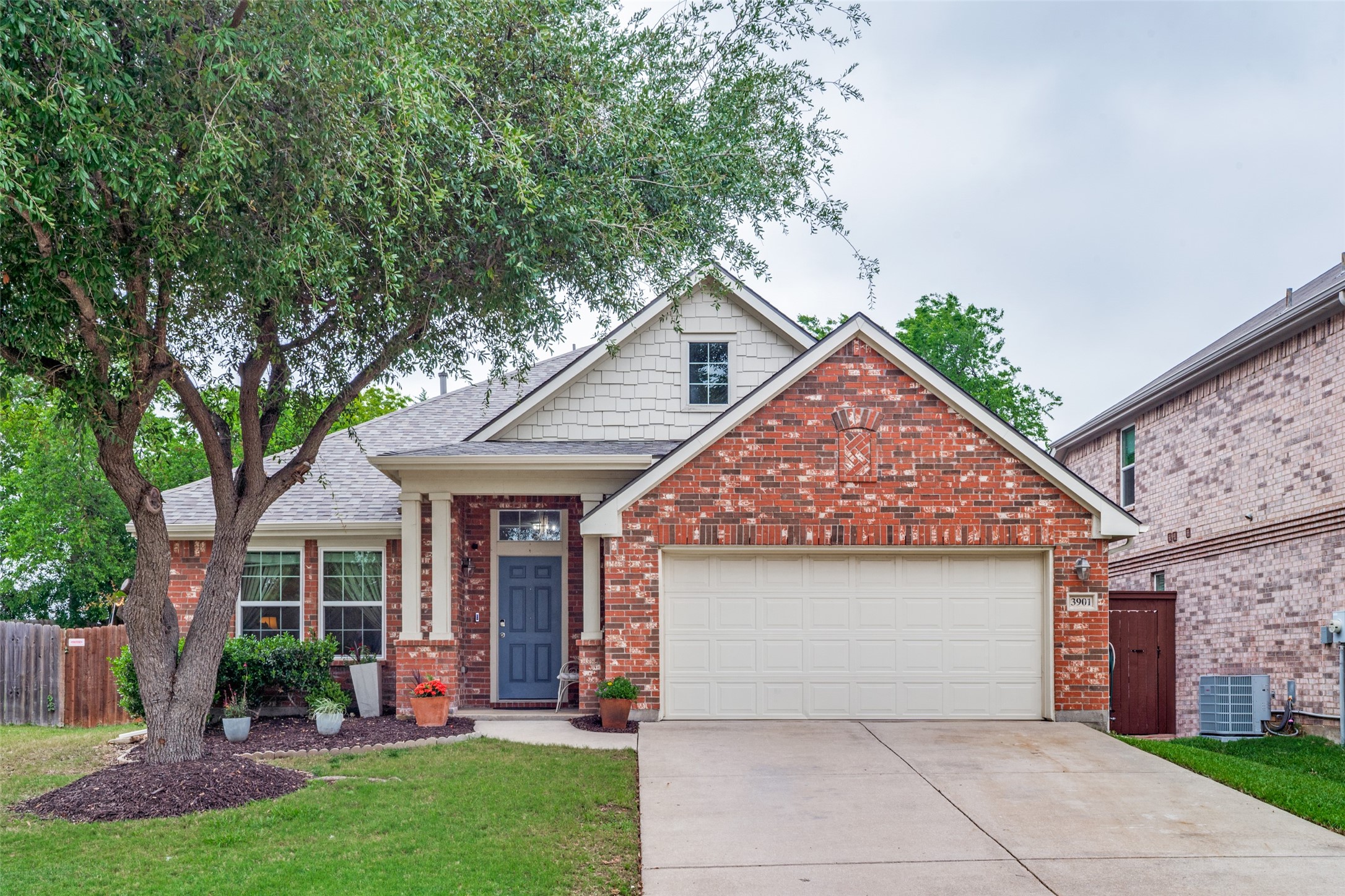 3901 Denridge Lane Fort Worth TX 76262