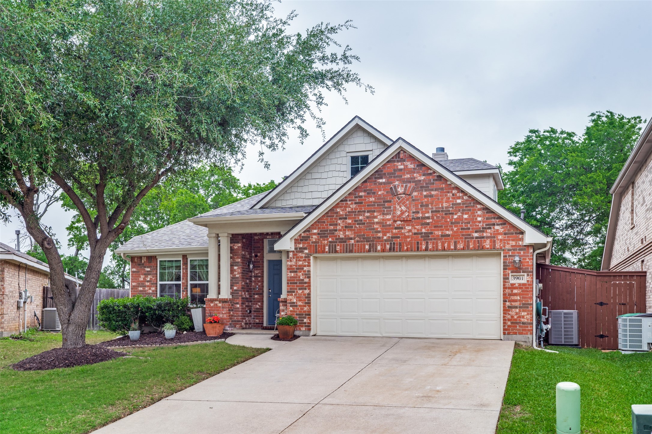 3901 Denridge Lane Fort Worth TX 76262