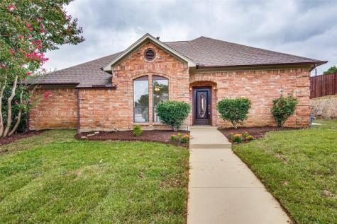 3524 Briarcliff Court N Irving TX 75062