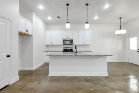 605 N Getzendaner Street Waxahachie TX 75165
