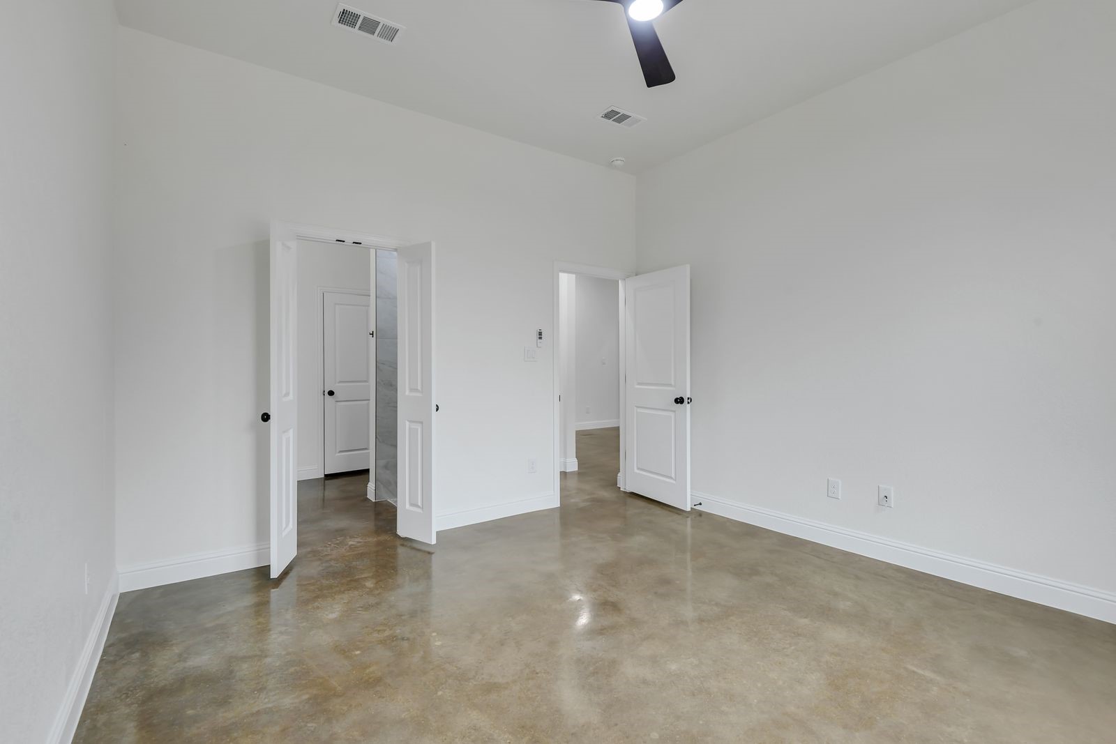 605 N Getzendaner Street Waxahachie TX 75165