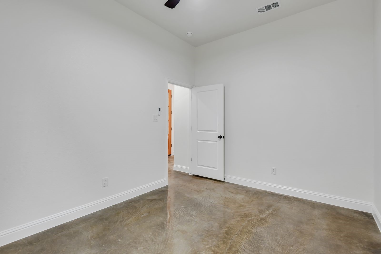 605 N Getzendaner Street Waxahachie TX 75165