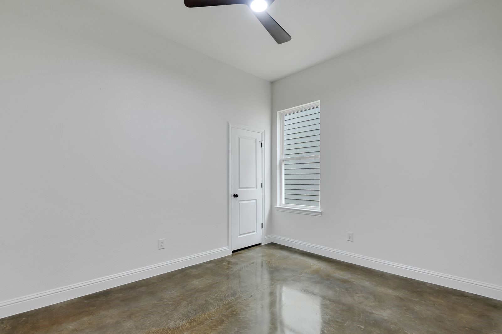 605 N Getzendaner Street Waxahachie TX 75165
